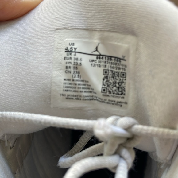 Jordan 13 Purples - Picture 4 of 8